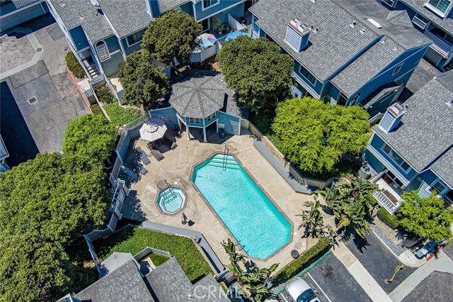 2217 Mayfair CT