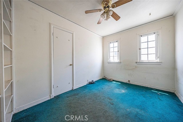 118 Covina AVE