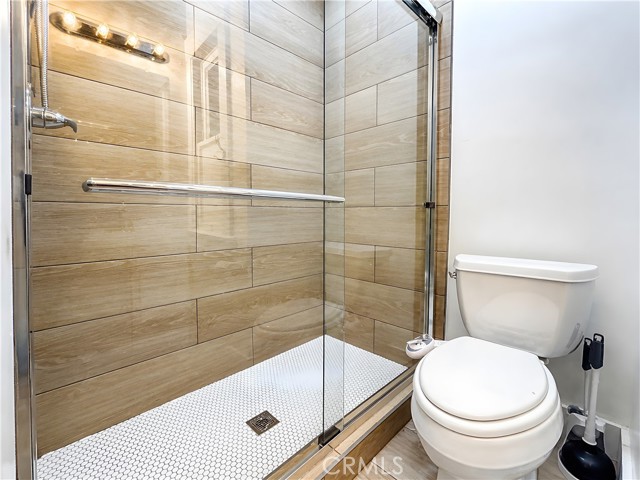 635 Elm AVE Unit: 10