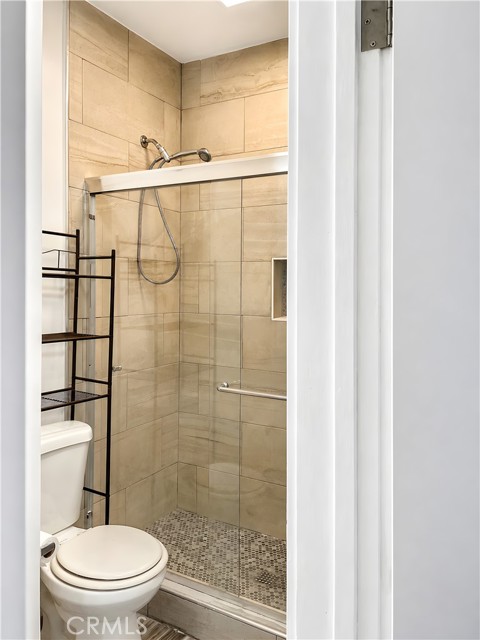635 Elm AVE Unit: 15