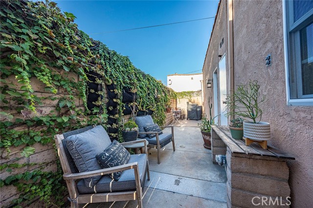 5001 E 14th Street