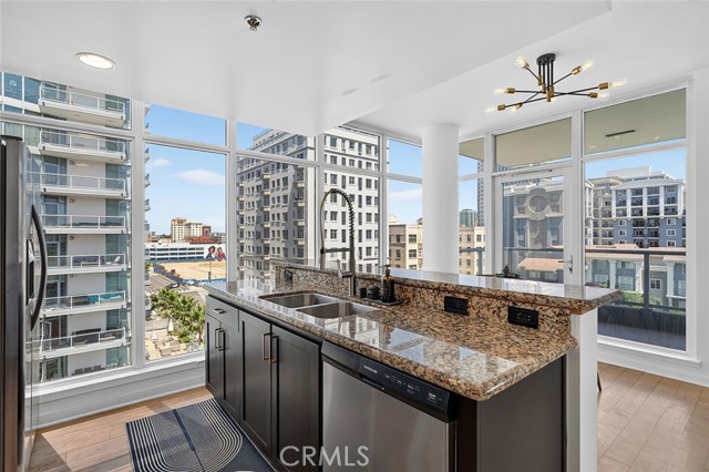 411 W Seaside Unit: 601