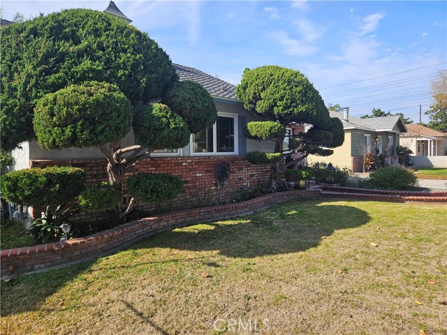 6149 Whitewood AVE
