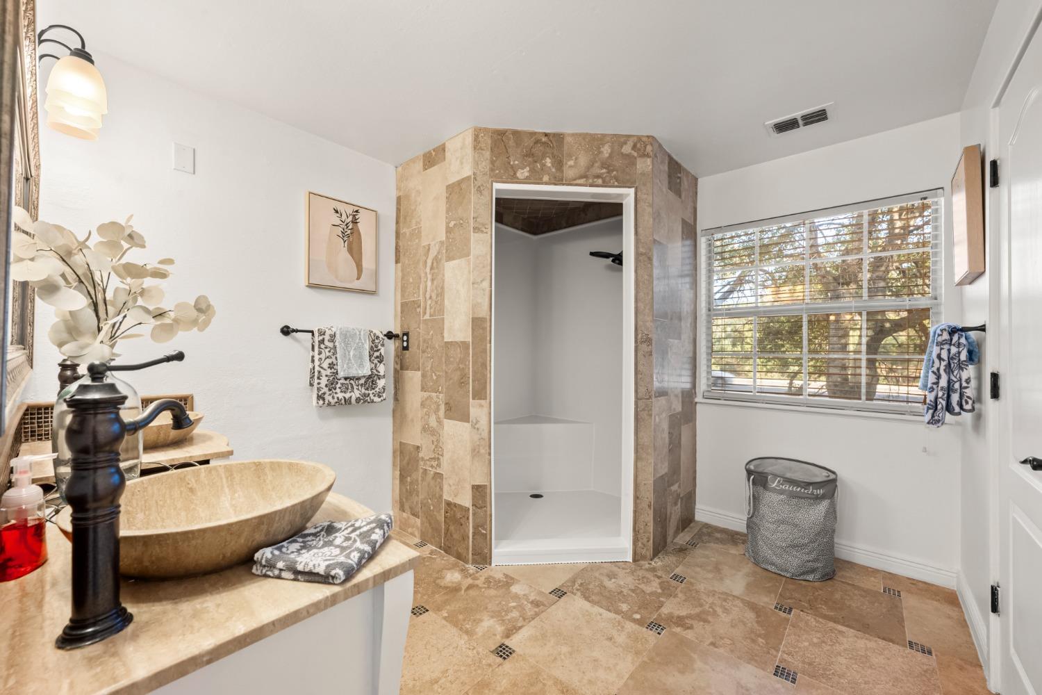 620 Tanbark Oak Court