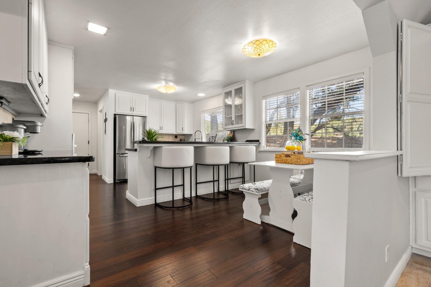 620 Tanbark Oak Court