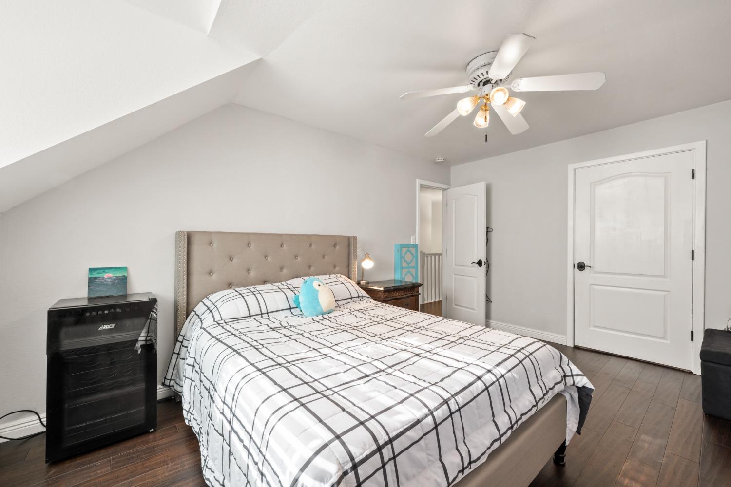 620 Tanbark Oak Court