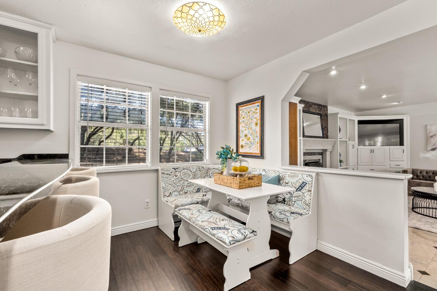 620 Tanbark Oak Court