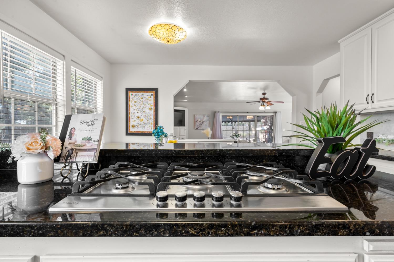 620 Tanbark Oak Court