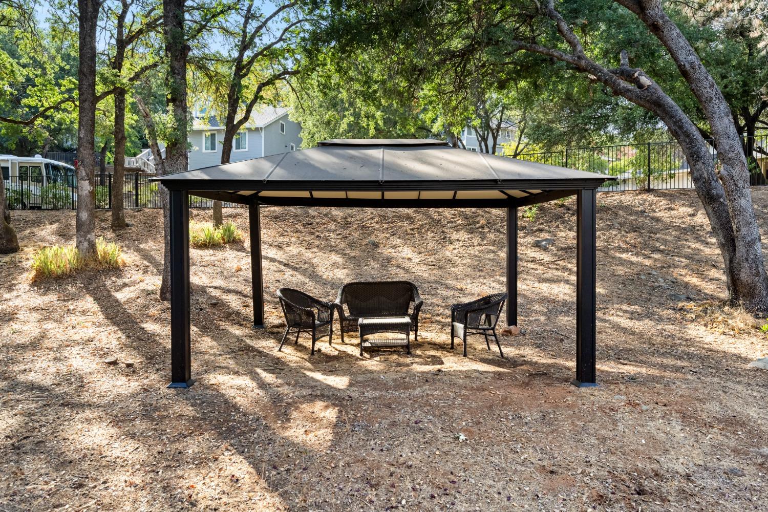 620 Tanbark Oak Court