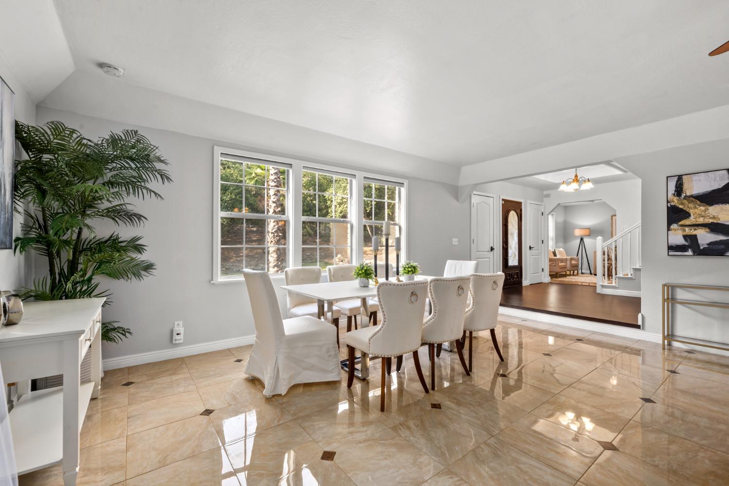 620 Tanbark Oak Court