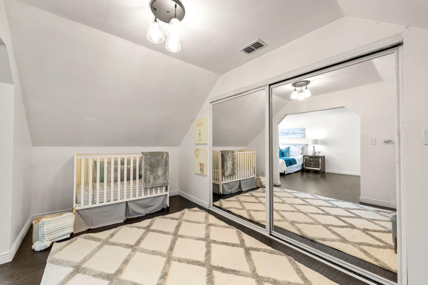 620 Tanbark Oak Court