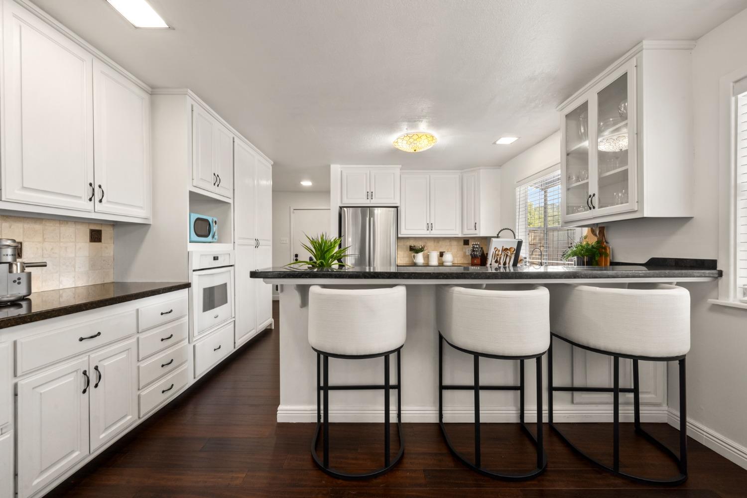 620 Tanbark Oak Court