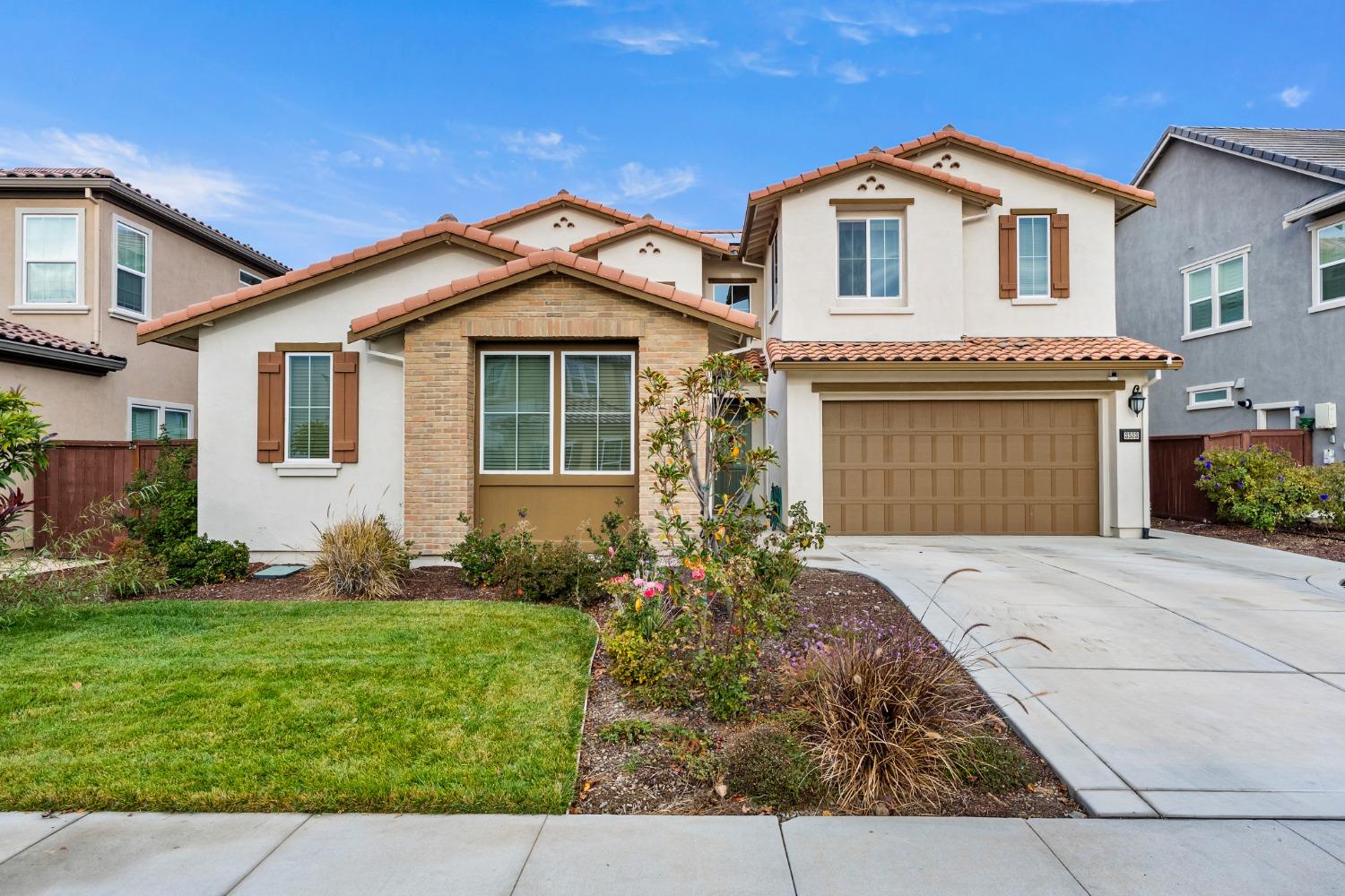 3533 Egret Drive