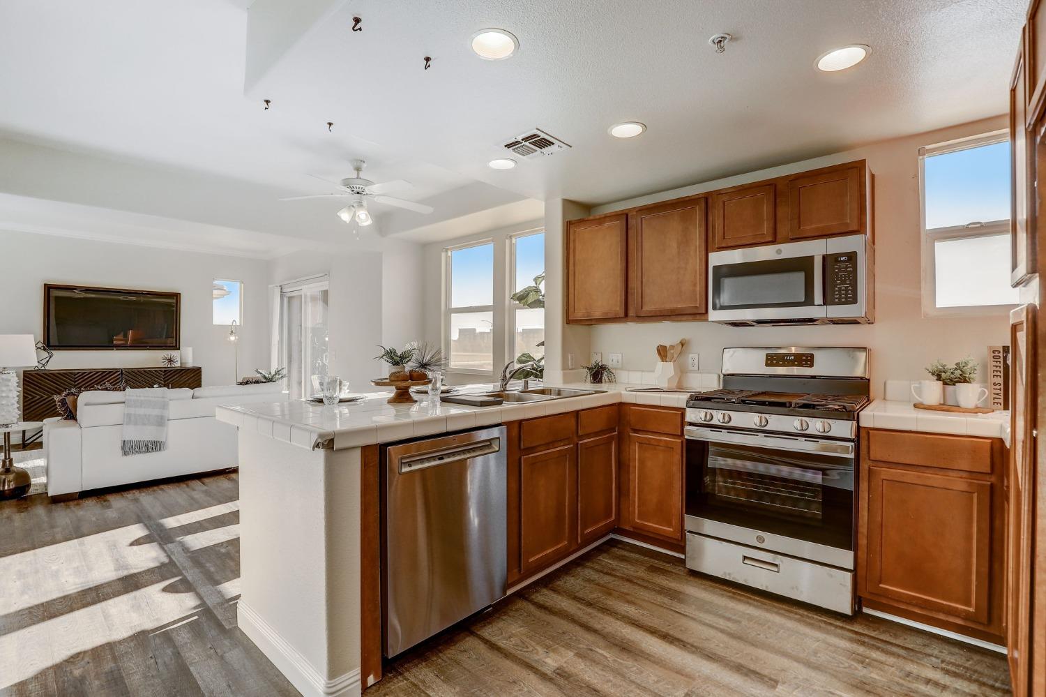 4800 Westlake Parkway 1208