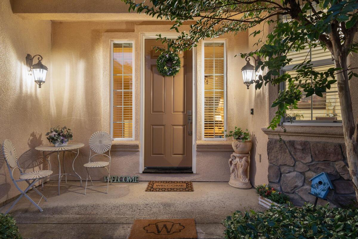 2920 Knollwood Drive