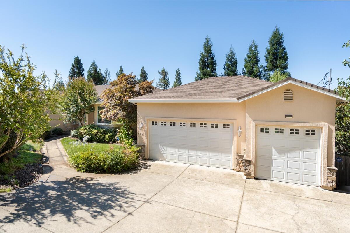 2920 Knollwood Drive