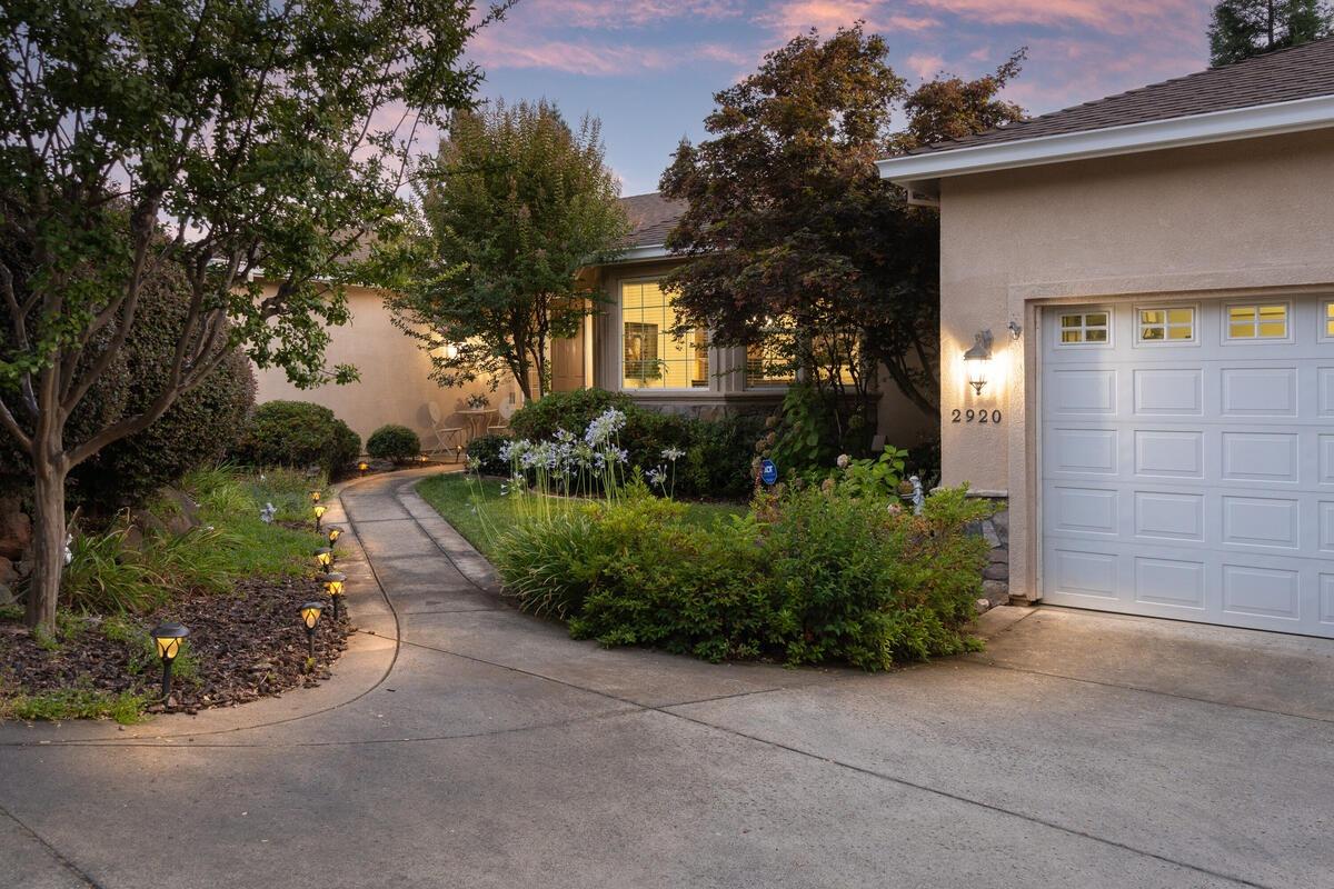 2920 Knollwood Drive