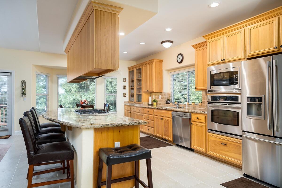 2920 Knollwood Drive