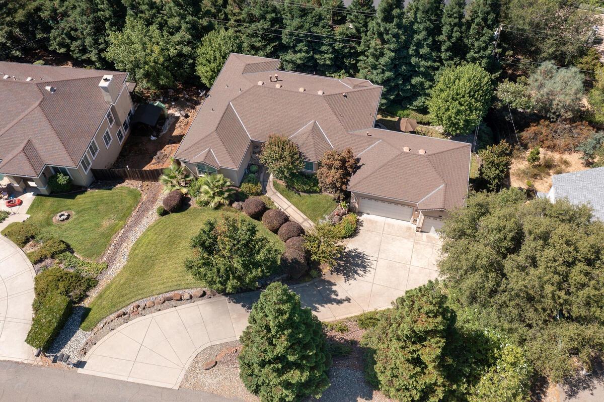 2920 Knollwood Drive