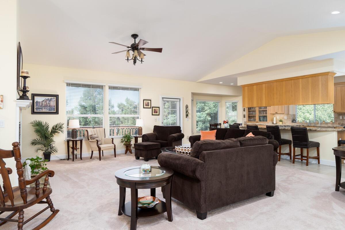 2920 Knollwood Drive