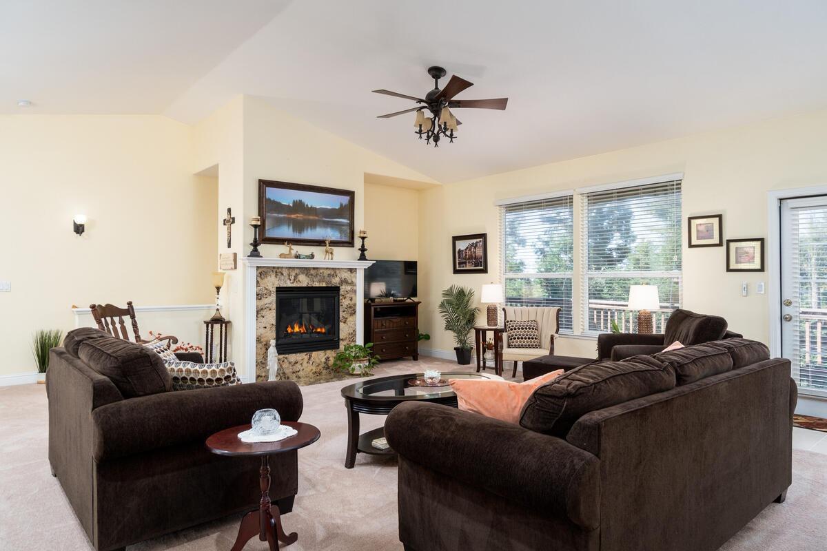 2920 Knollwood Drive