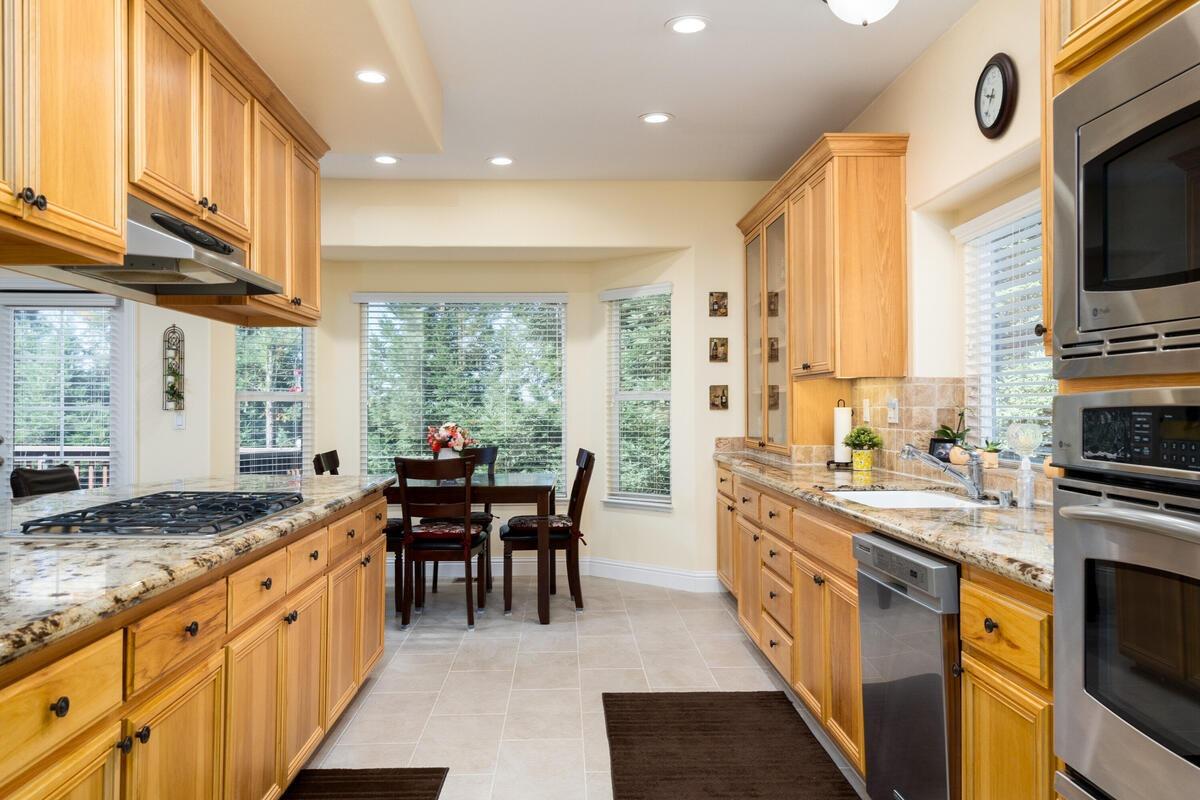 2920 Knollwood Drive