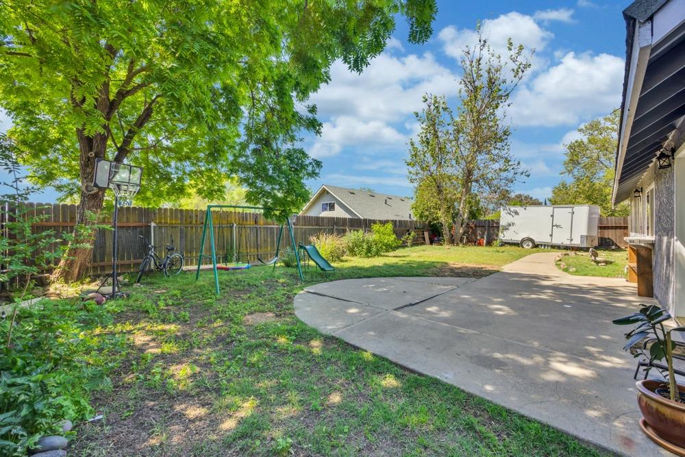 13657 Fair Oaks Boulevard