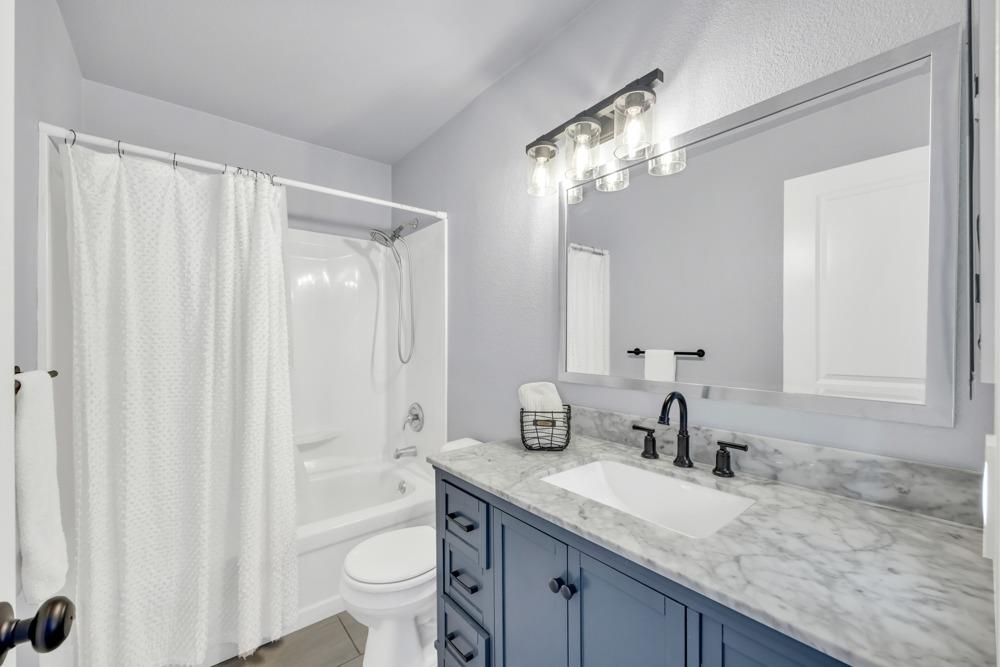 13657 Fair Oaks Boulevard