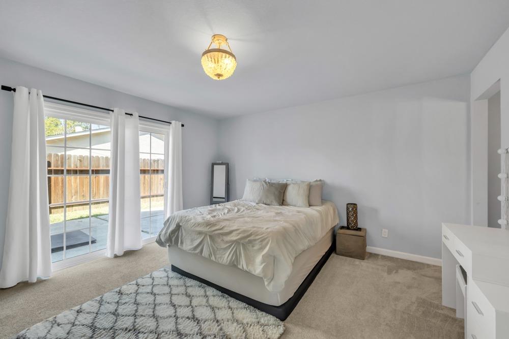 13657 Fair Oaks Boulevard