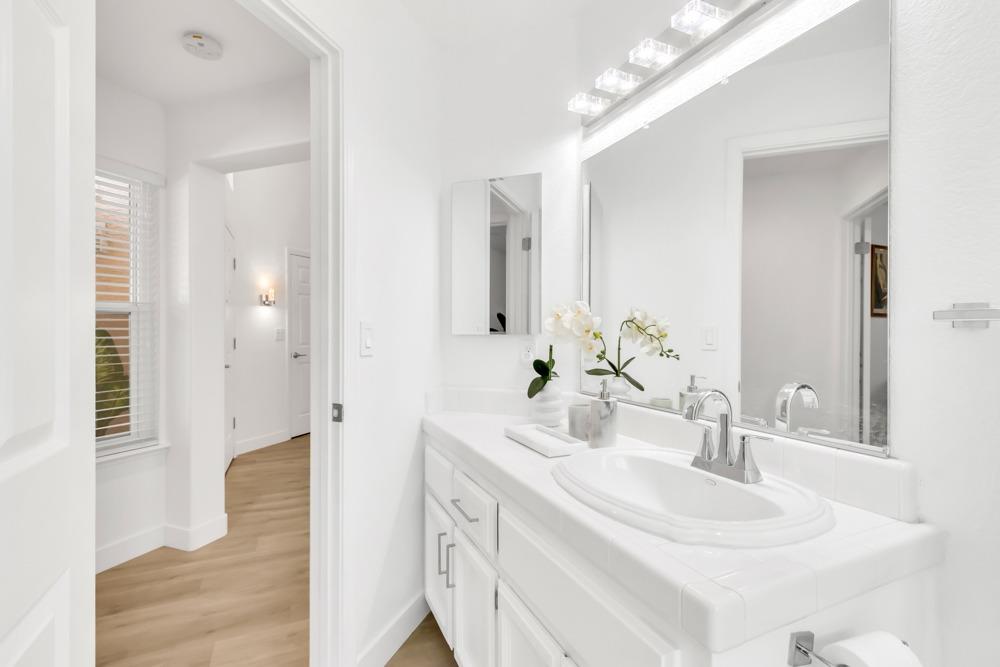 332 Silberhorn Drive