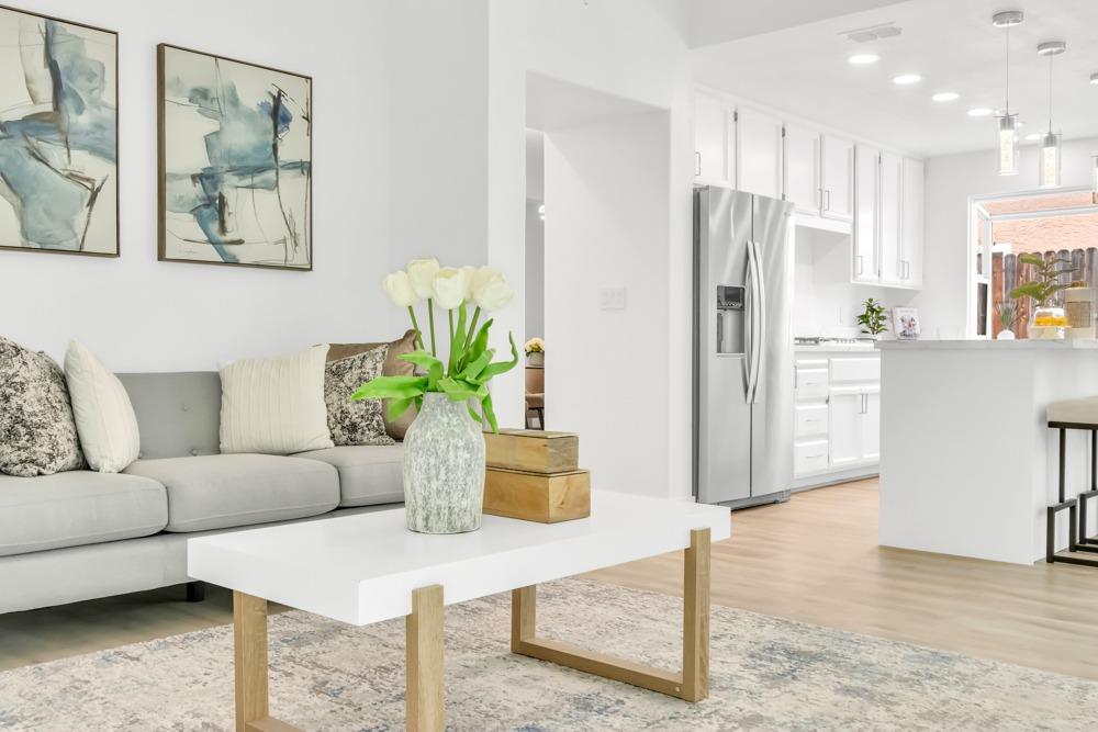 332 Silberhorn Drive