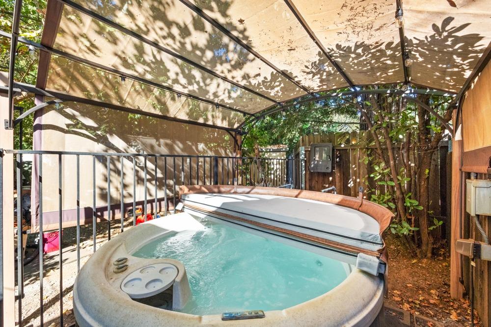 2212 Timberline Ridge Court