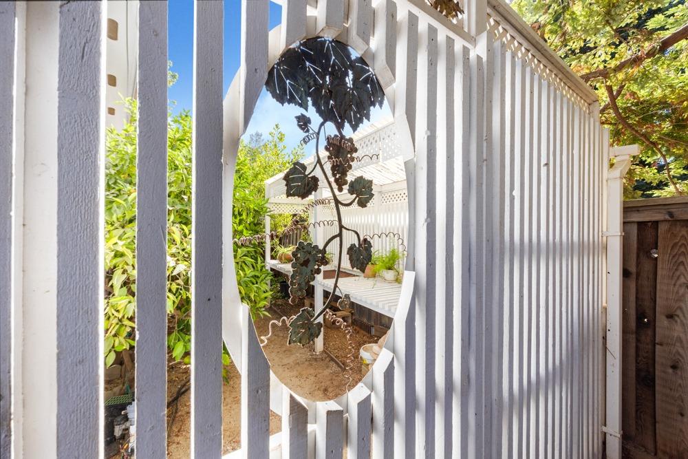 2212 Timberline Ridge Court