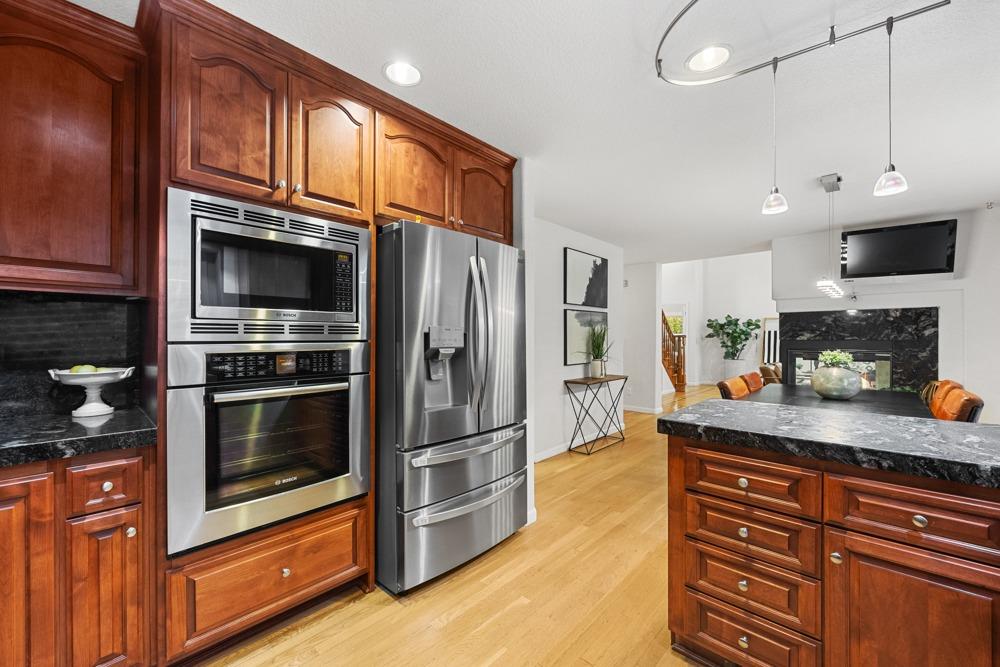 2212 Timberline Ridge Court