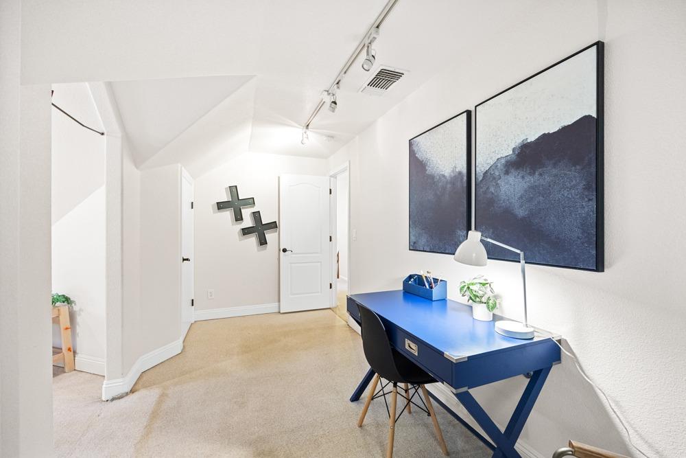 2212 Timberline Ridge Court