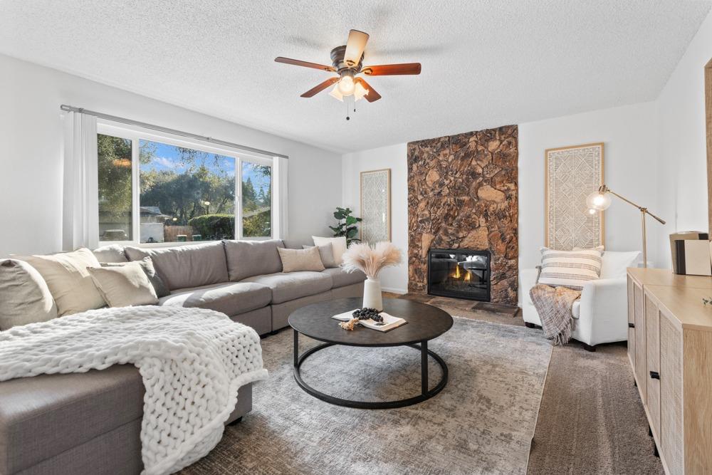 2606 Deer Trail Lane