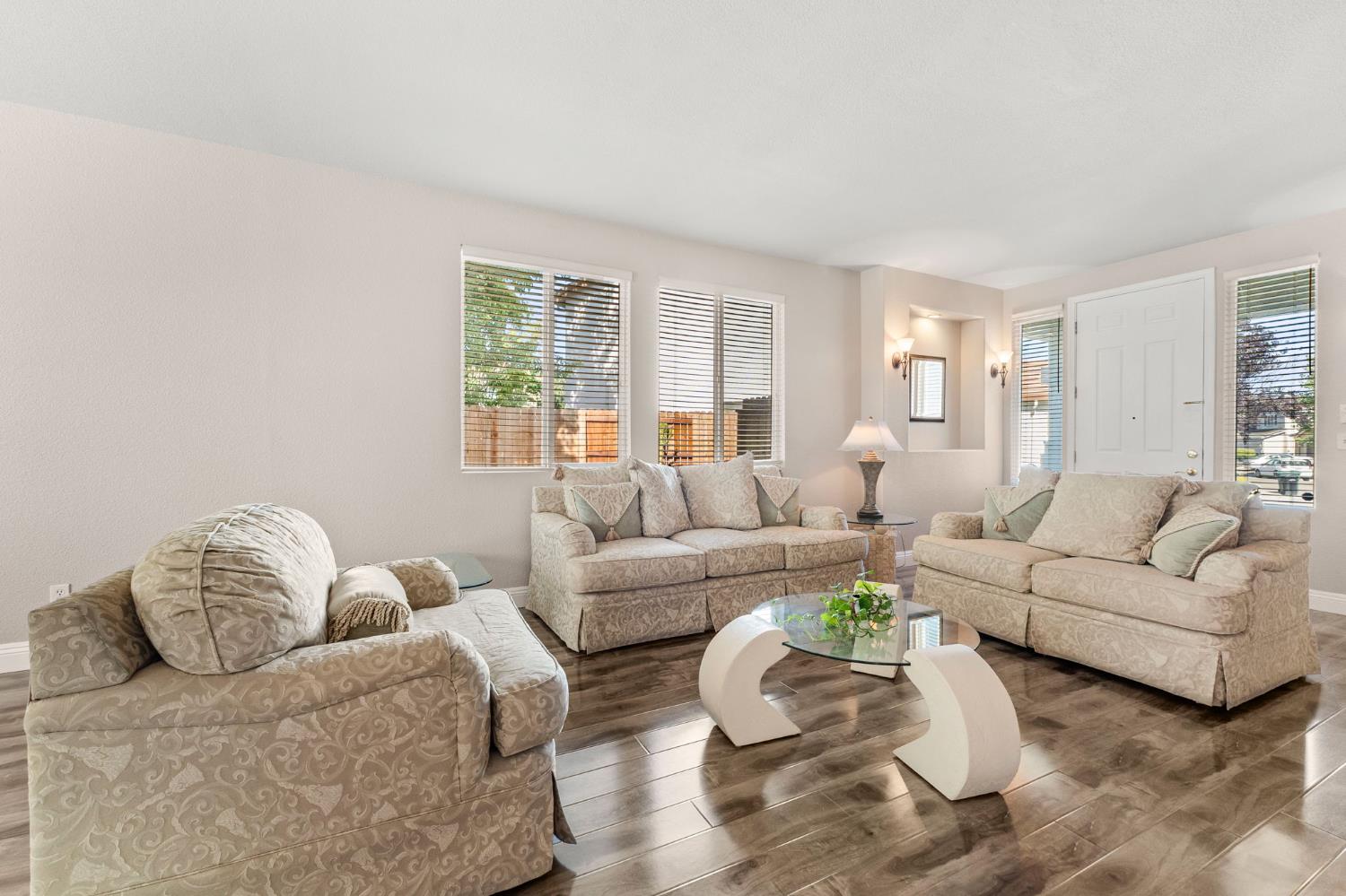 5305 Fawn Crossing Way