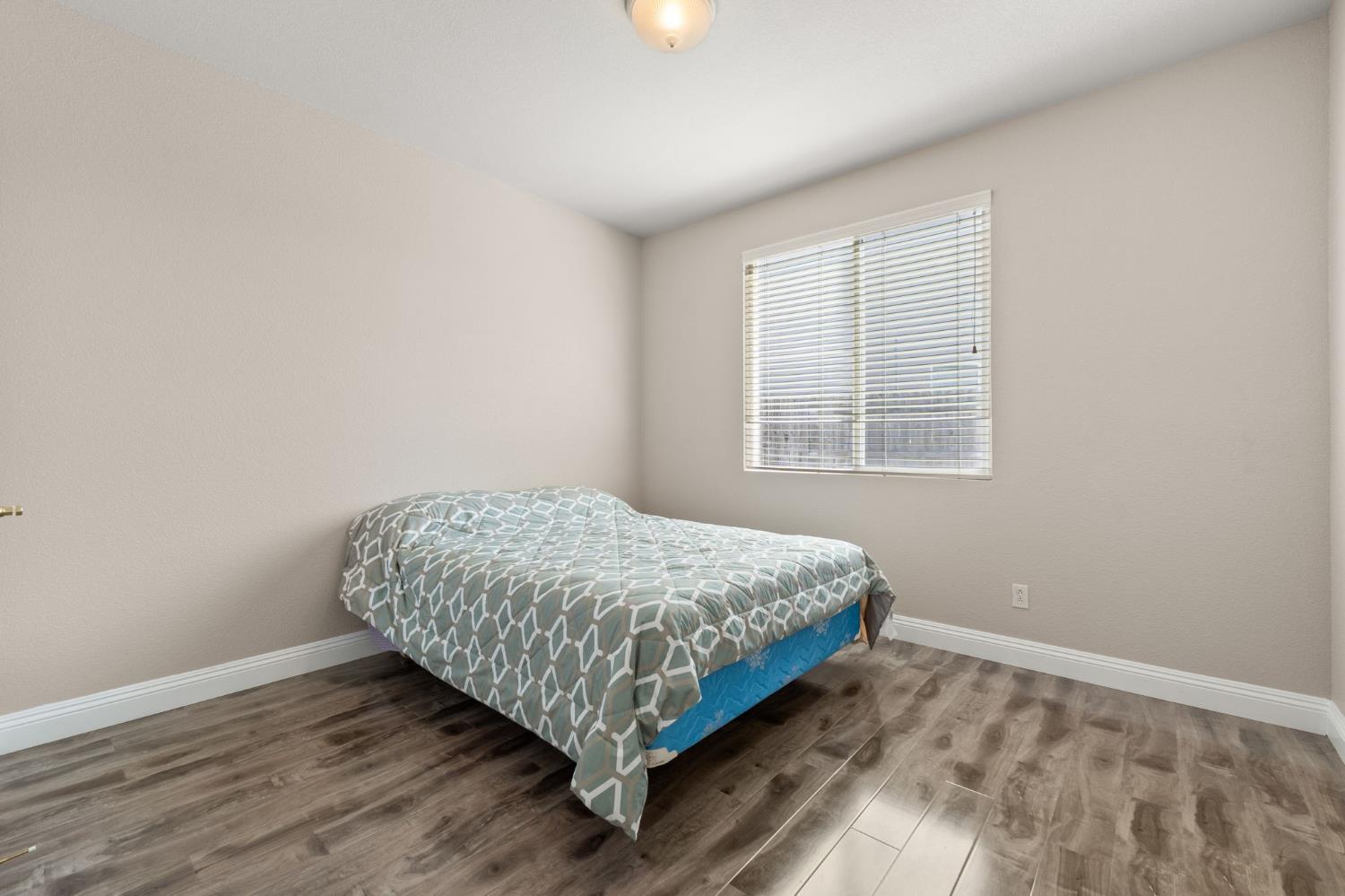 5305 Fawn Crossing Way