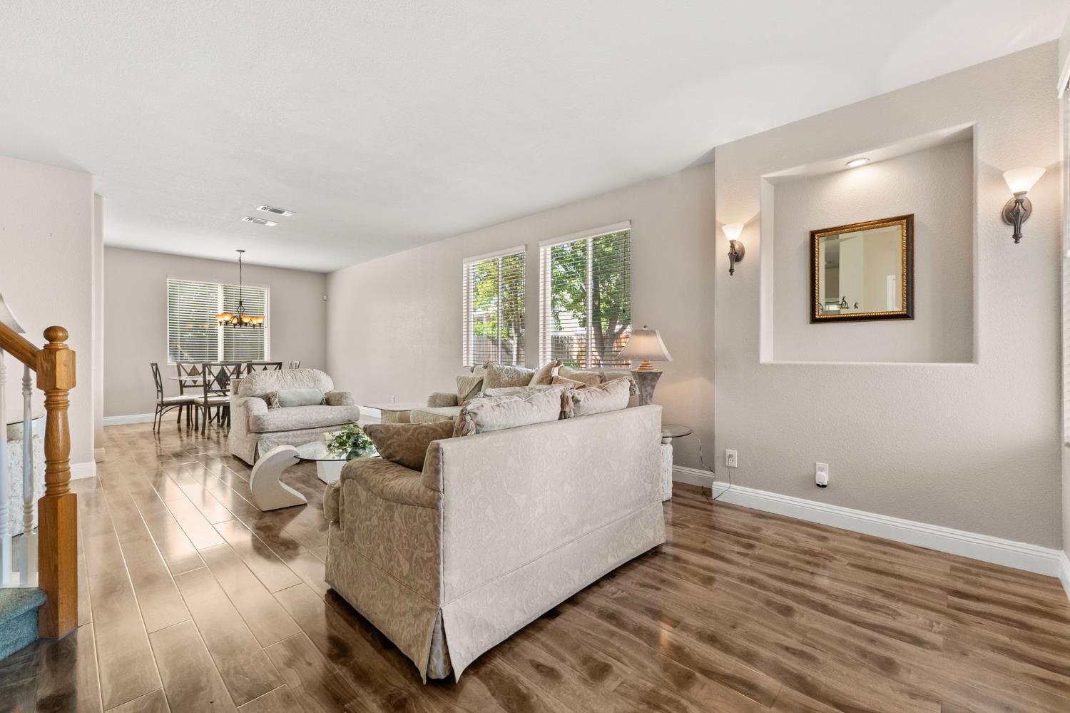 5305 Fawn Crossing Way