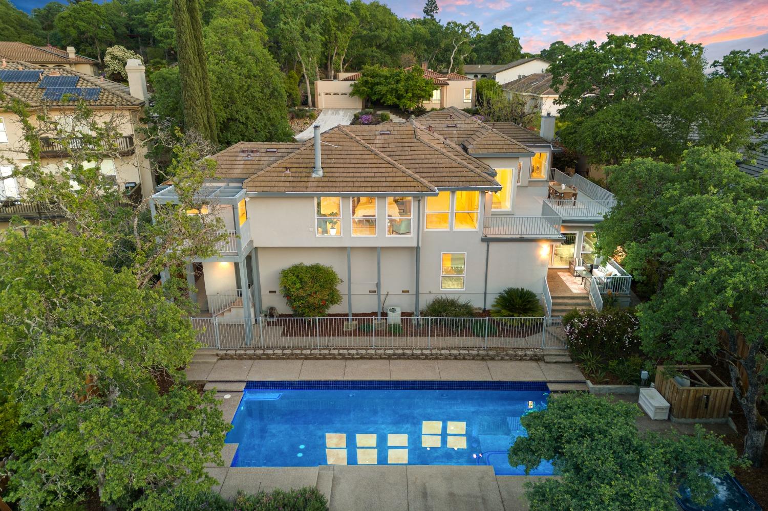 3346 Knollridge Drive