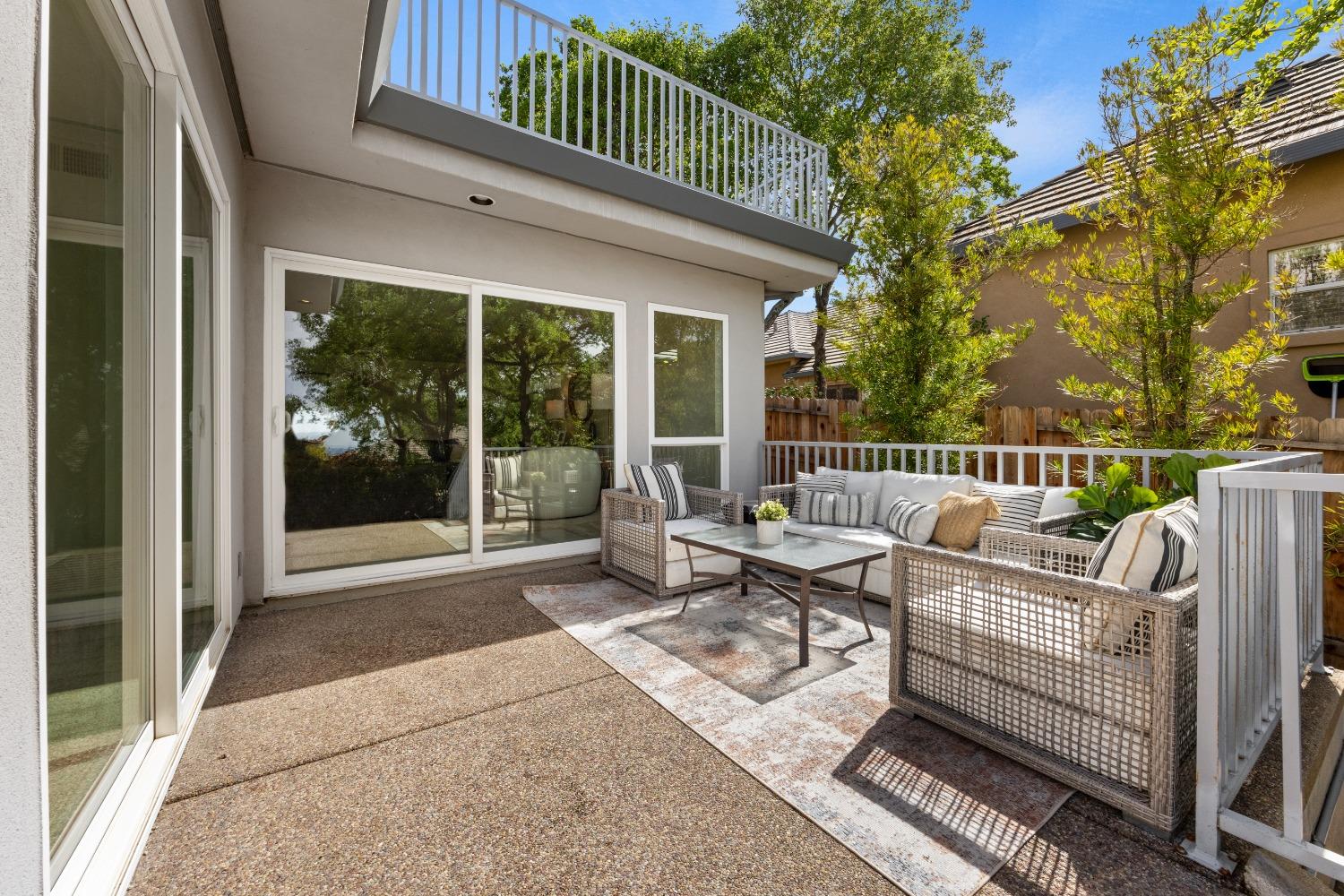 3346 Knollridge Drive