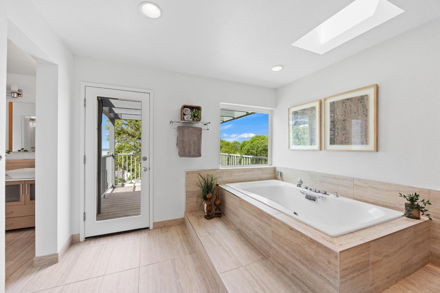 3346 Knollridge Drive