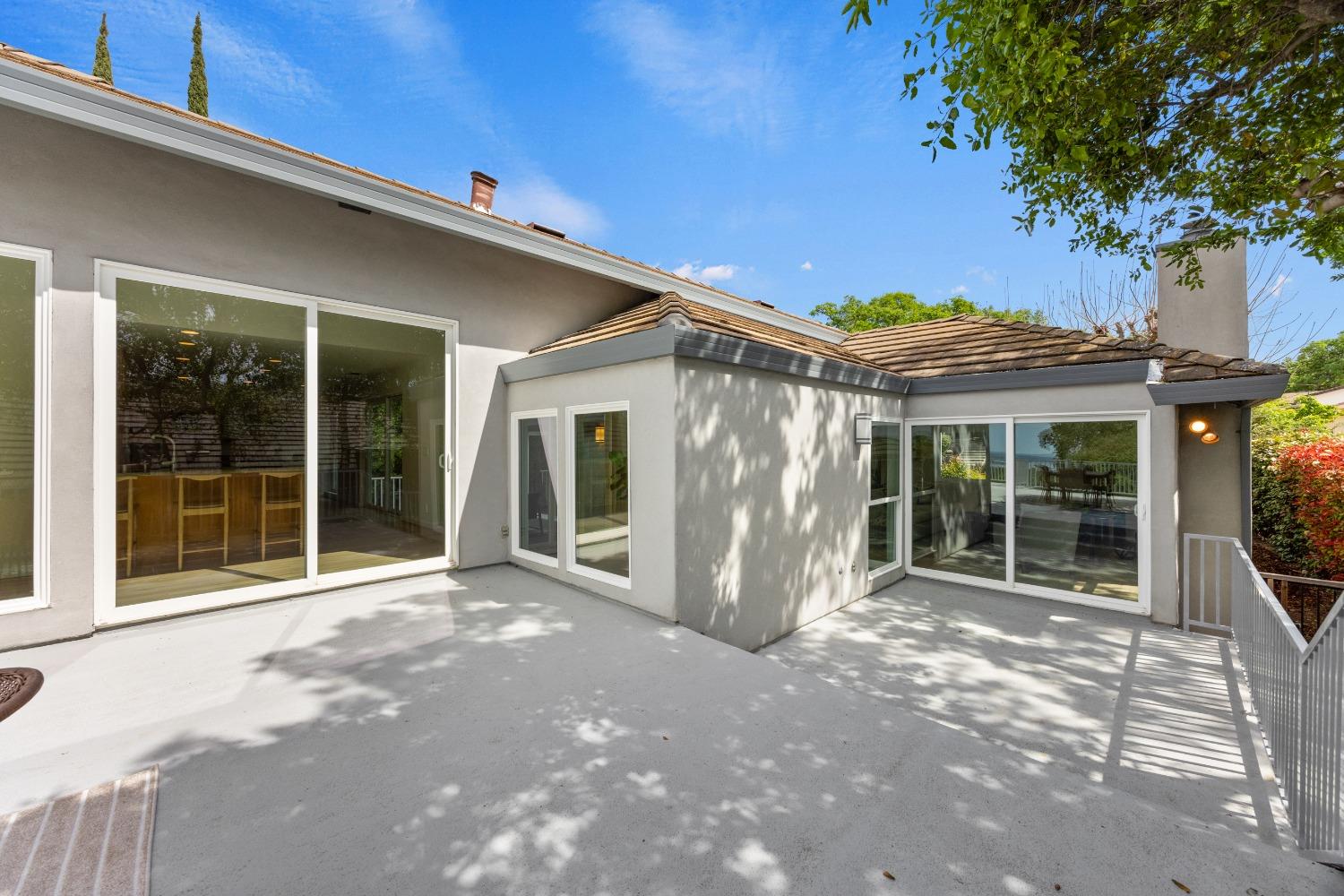 3346 Knollridge Drive