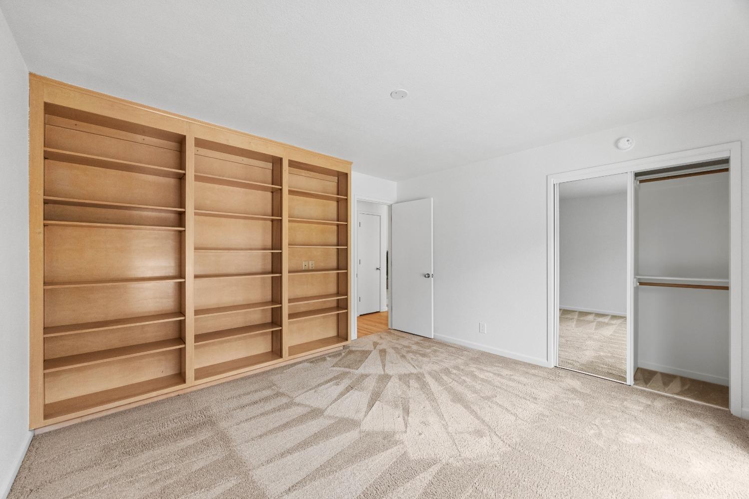 3346 Knollridge Drive