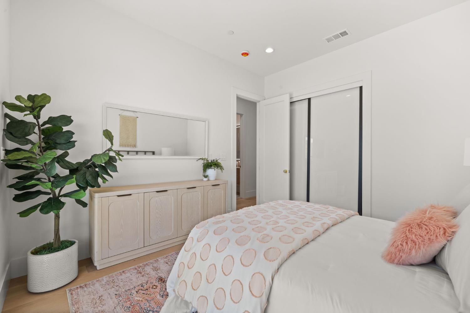 3800 Annabelle Avenue