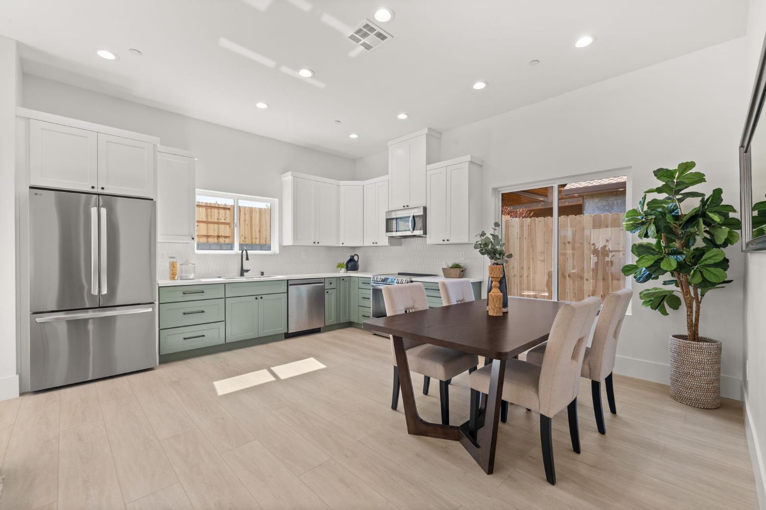 3800 Annabelle Avenue