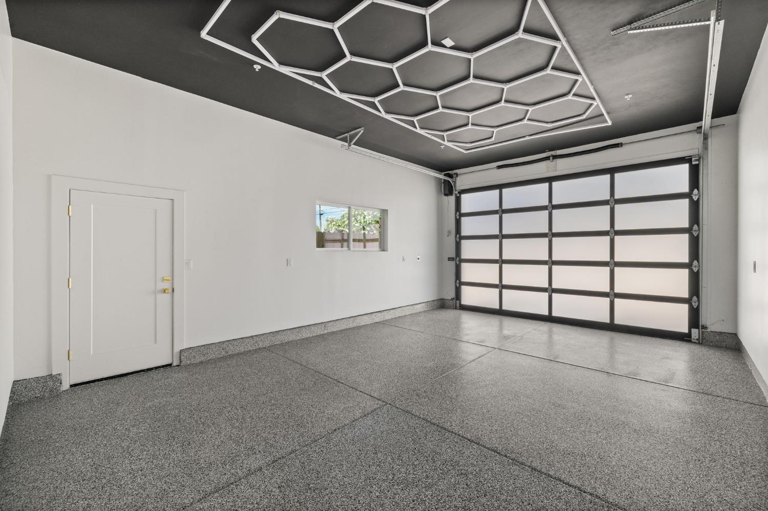 3800 Annabelle Avenue