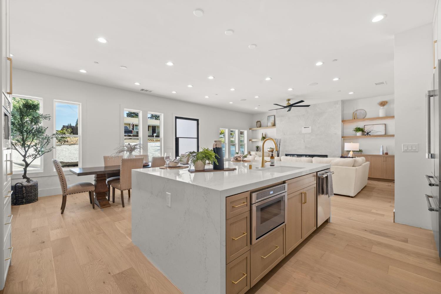 3800 Annabelle Avenue