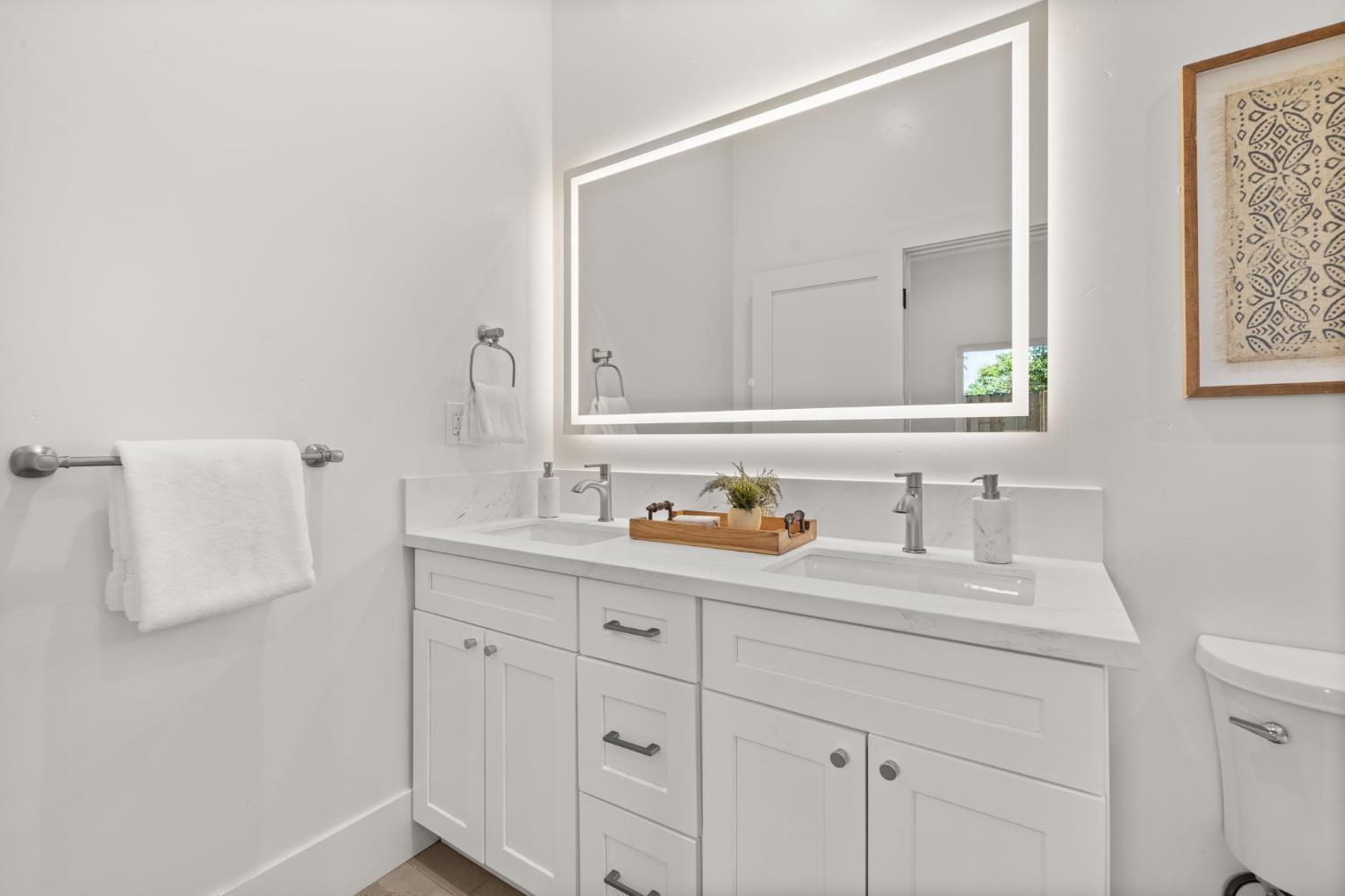 3800 Annabelle Avenue