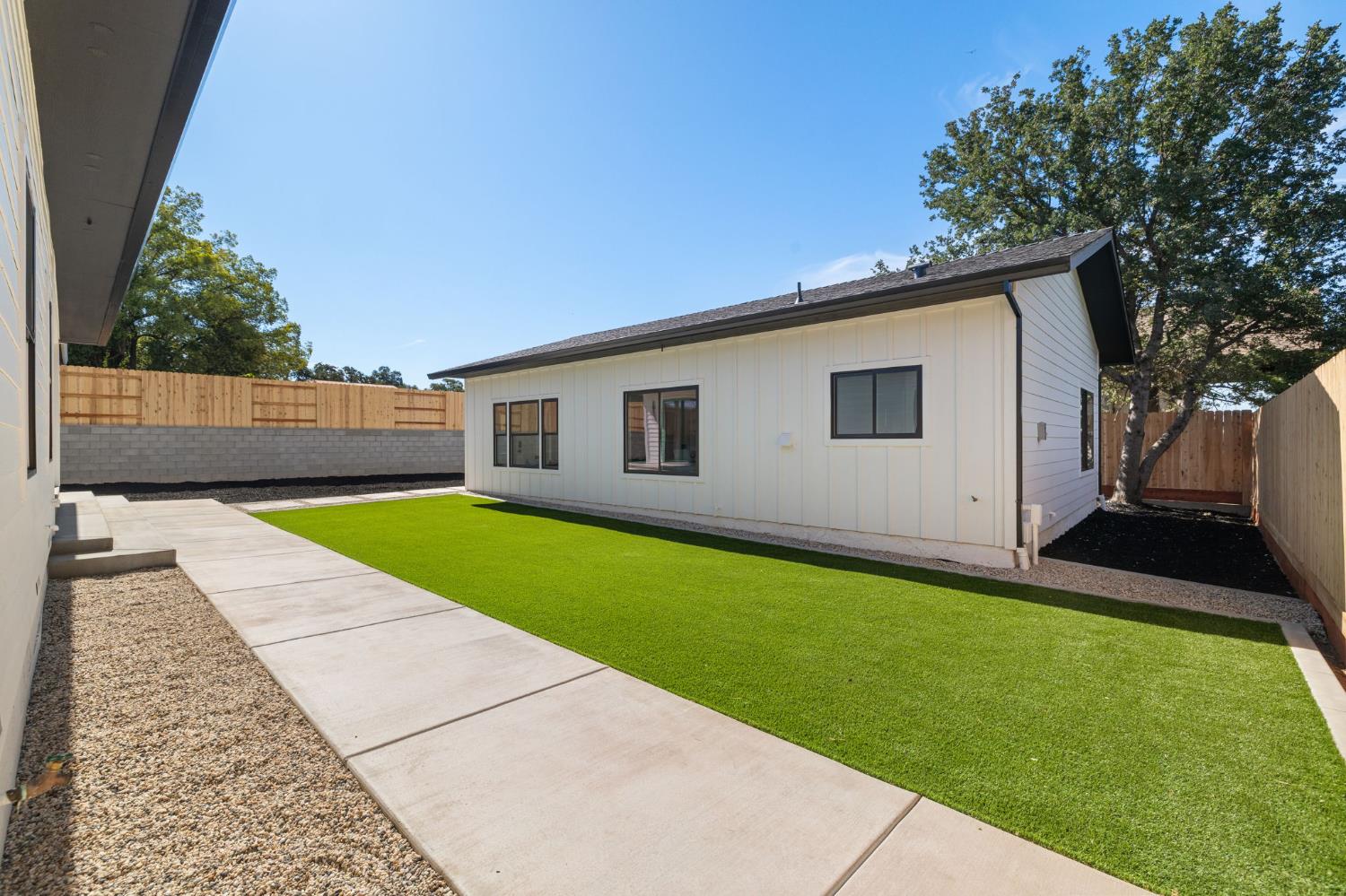 3800 Annabelle Avenue